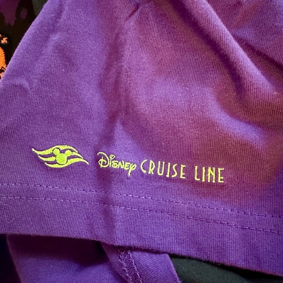 Men’s Disney Cruise Line Halloween Short Sleeve T-Shirt - Various Sizes - NWT - Picture 4 of 7